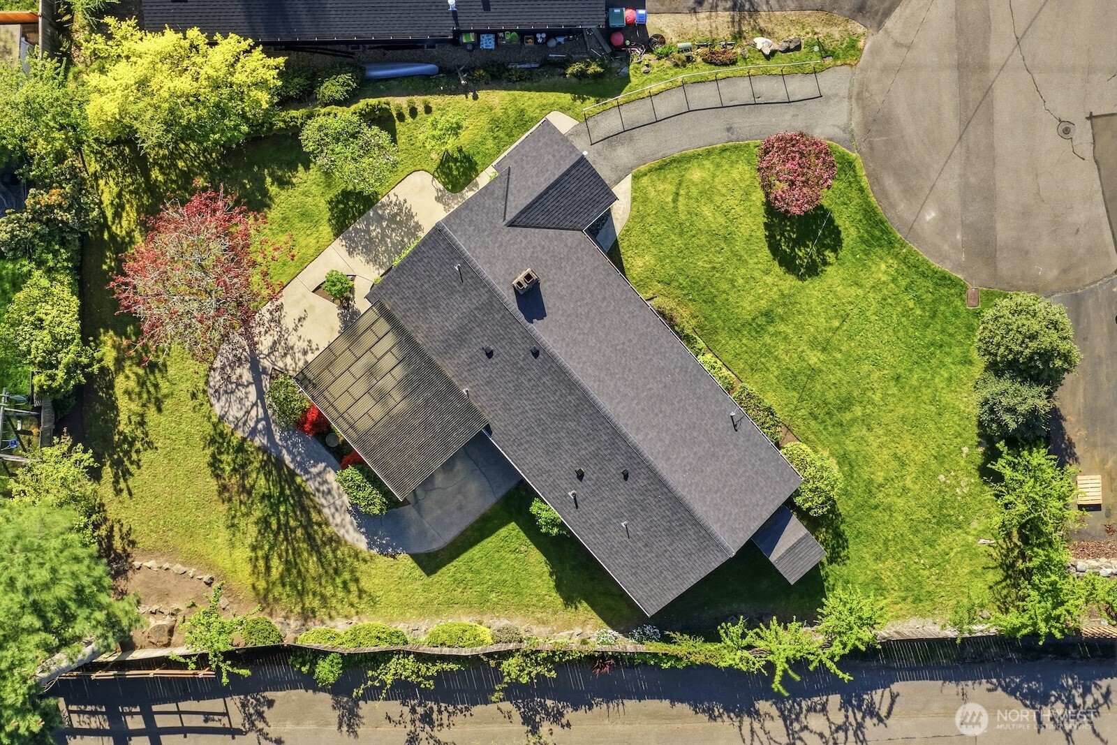 21225 96th Avenue W, Edmonds, WA 98020