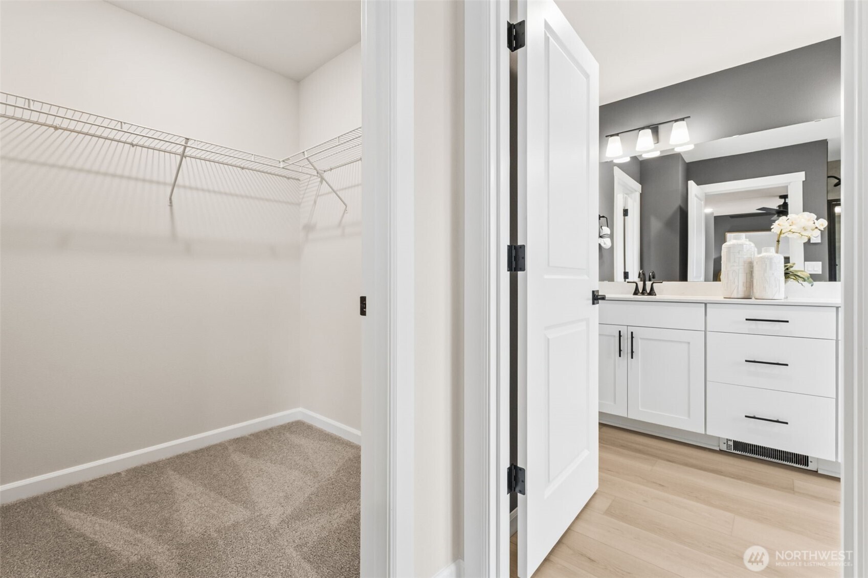 27018 187TH Place SE #101, Covington, WA 98042
