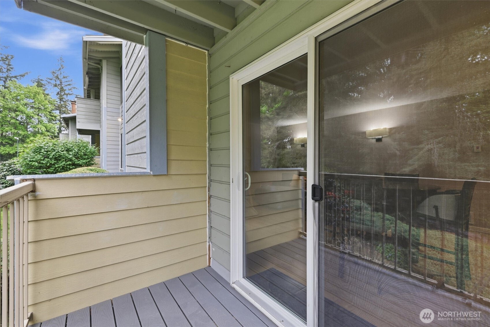14401 SE Petrovitsky Road #E101, Renton, WA 98058