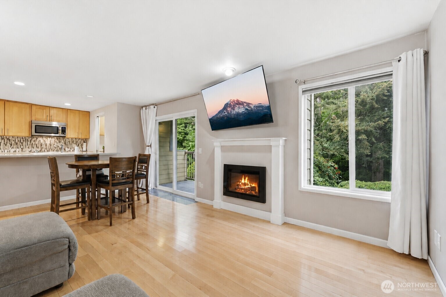 14401 SE Petrovitsky Road #E101, Renton, WA 98058
