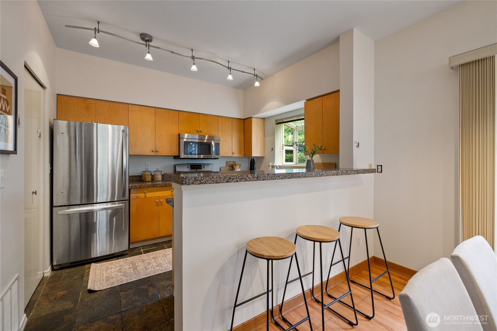 1501 Cherrylane Avenue S #1501, Seattle, WA 98144