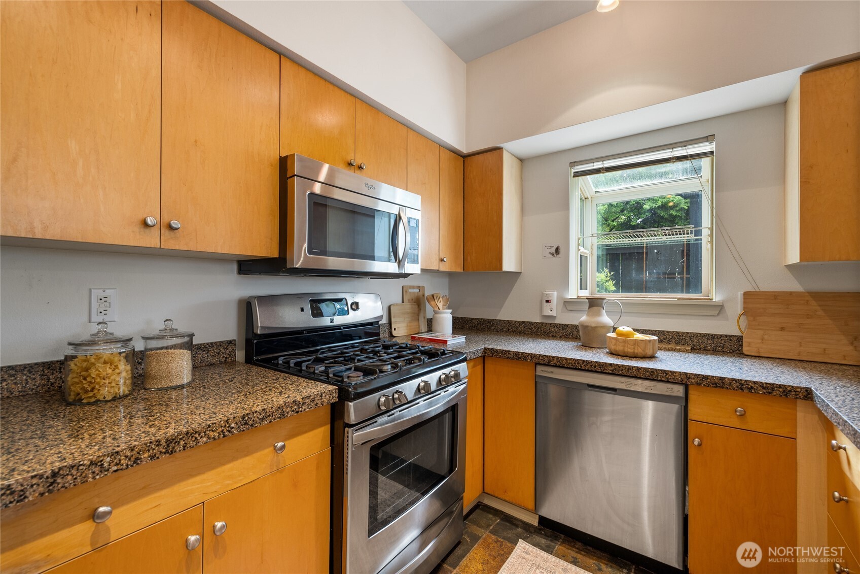 1501 Cherrylane Avenue S #1501, Seattle, WA 98144