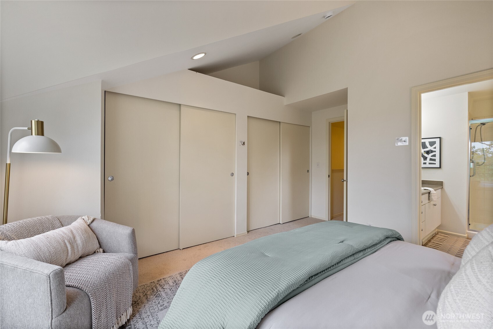 1501 Cherrylane Avenue S #1501, Seattle, WA 98144