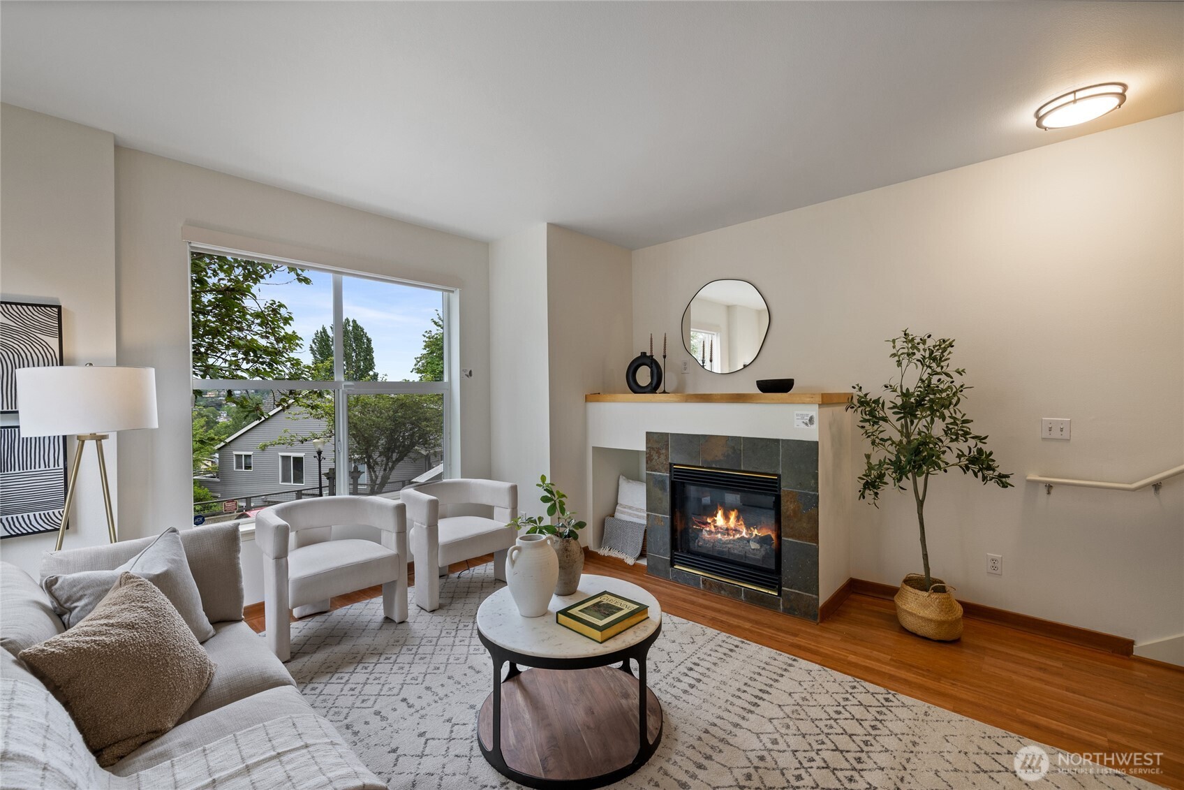 1501 Cherrylane Avenue S #1501, Seattle, WA 98144