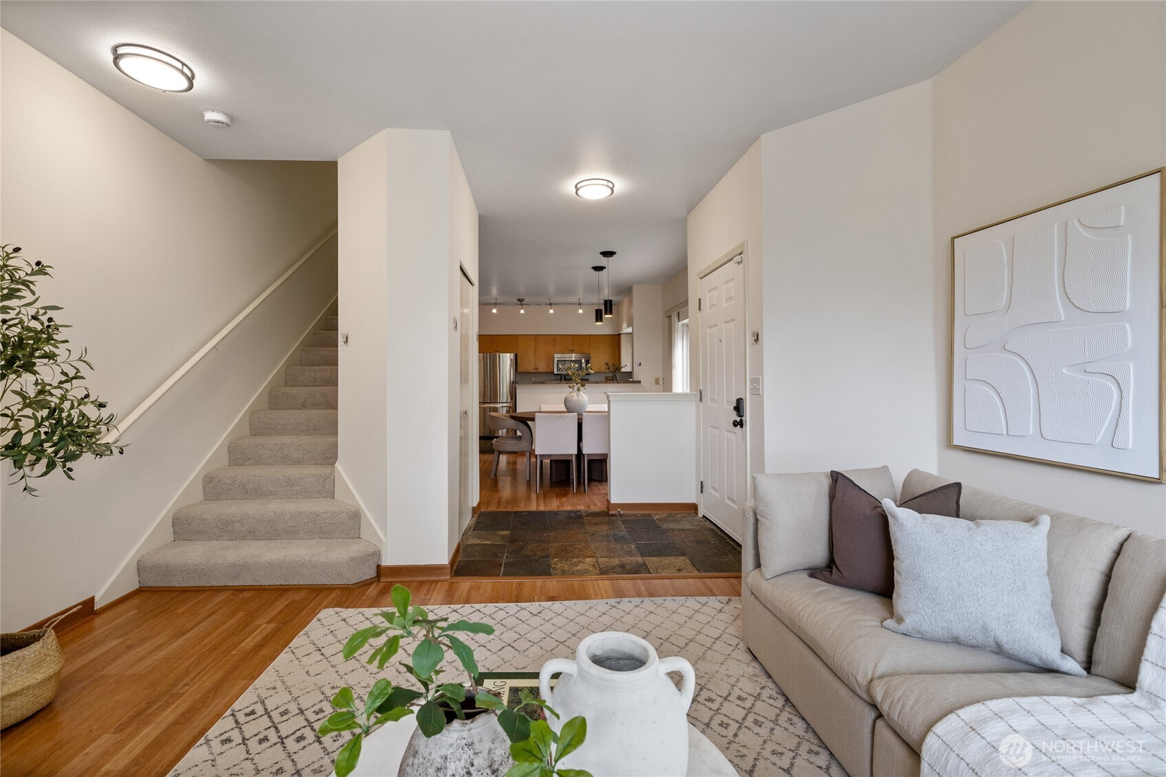 1501 Cherrylane Avenue S #1501, Seattle, WA 98144