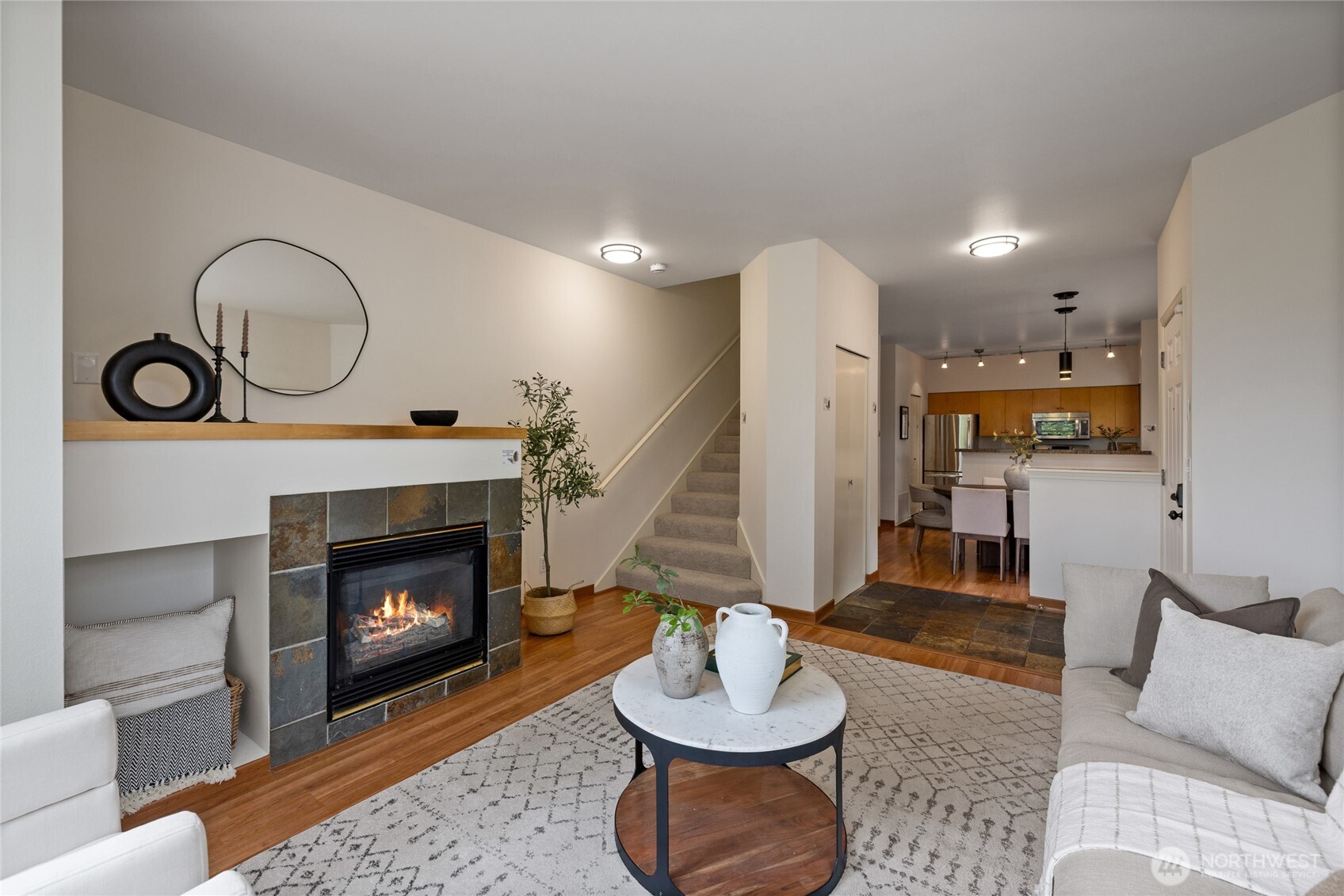1501 Cherrylane Avenue S #1501, Seattle, WA 98144