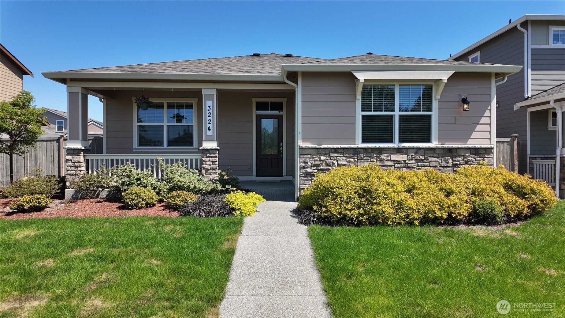 3224 Loch Ness Loop , Mount Vernon, WA 98273