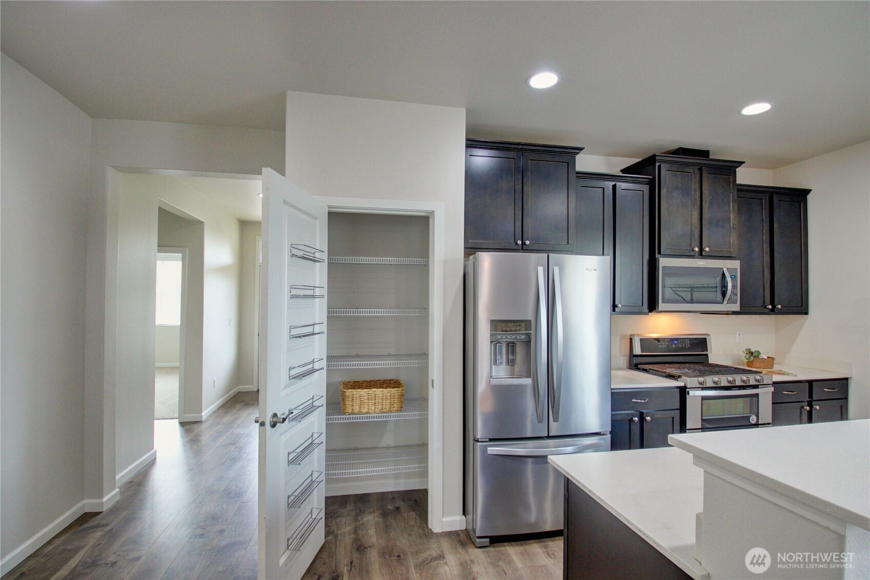 3224 Loch Ness Loop , Mount Vernon, WA 98273