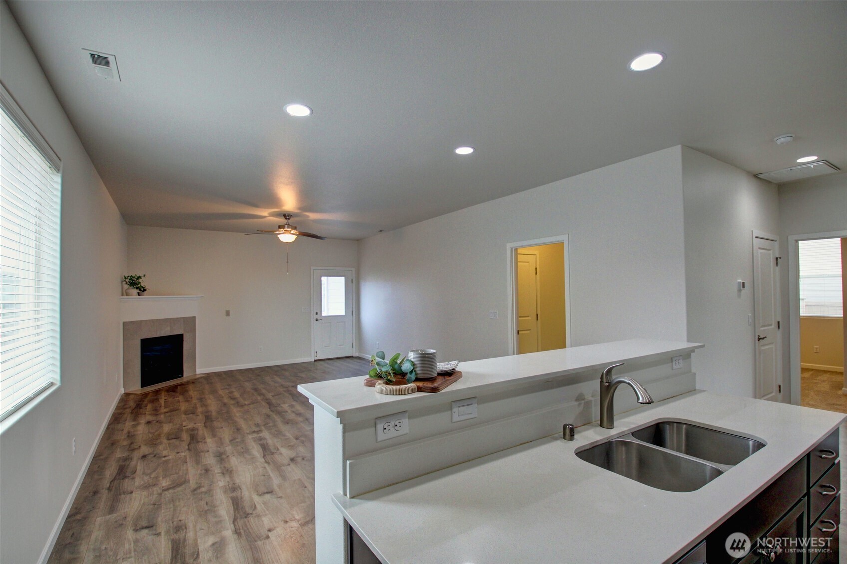 3224 Loch Ness Loop , Mount Vernon, WA 98273