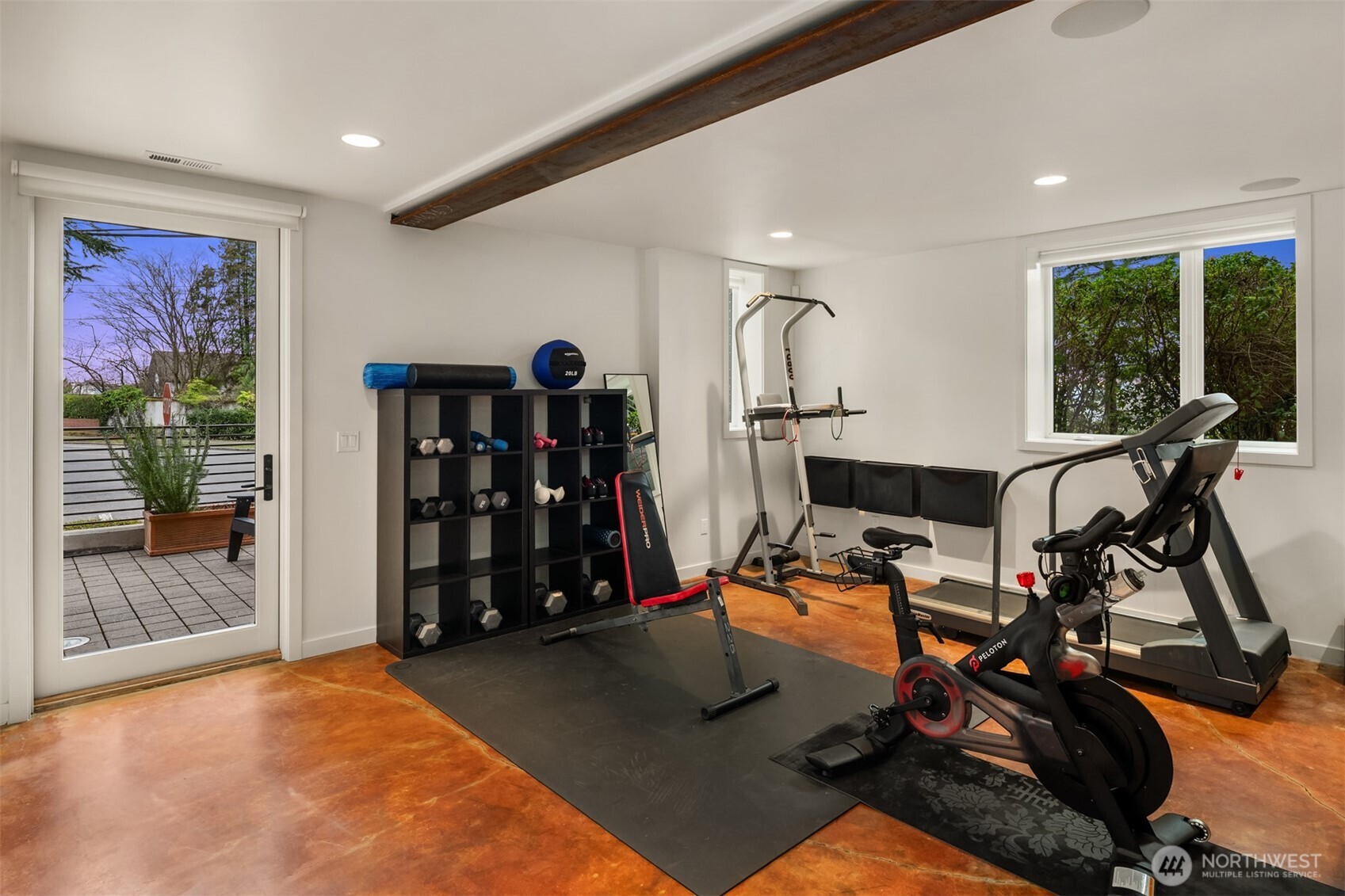 1400 Olympic Way W, Seattle, WA 98119