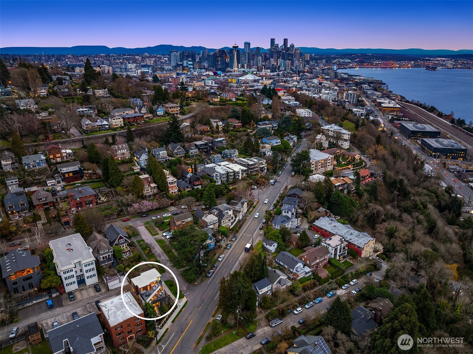 1400 Olympic Way W, Seattle, WA 98119