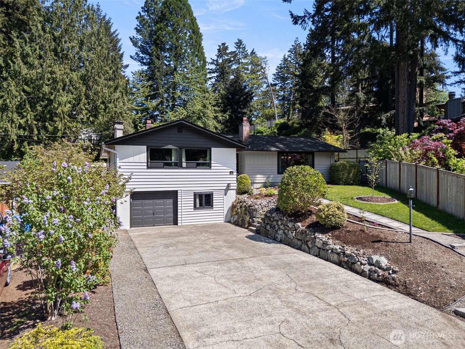 7559 Dowerdell Lane W, Lakewood, WA 98499