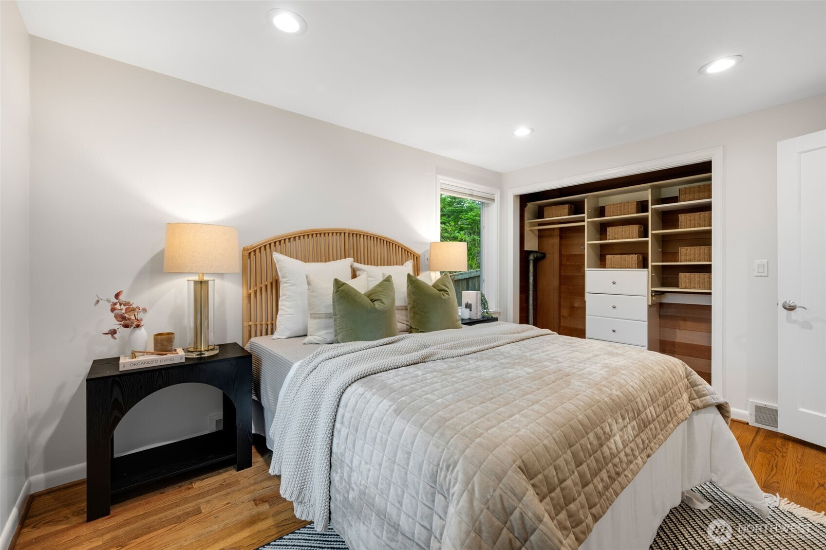 4732 45th Avenue NE, Seattle, WA 98105