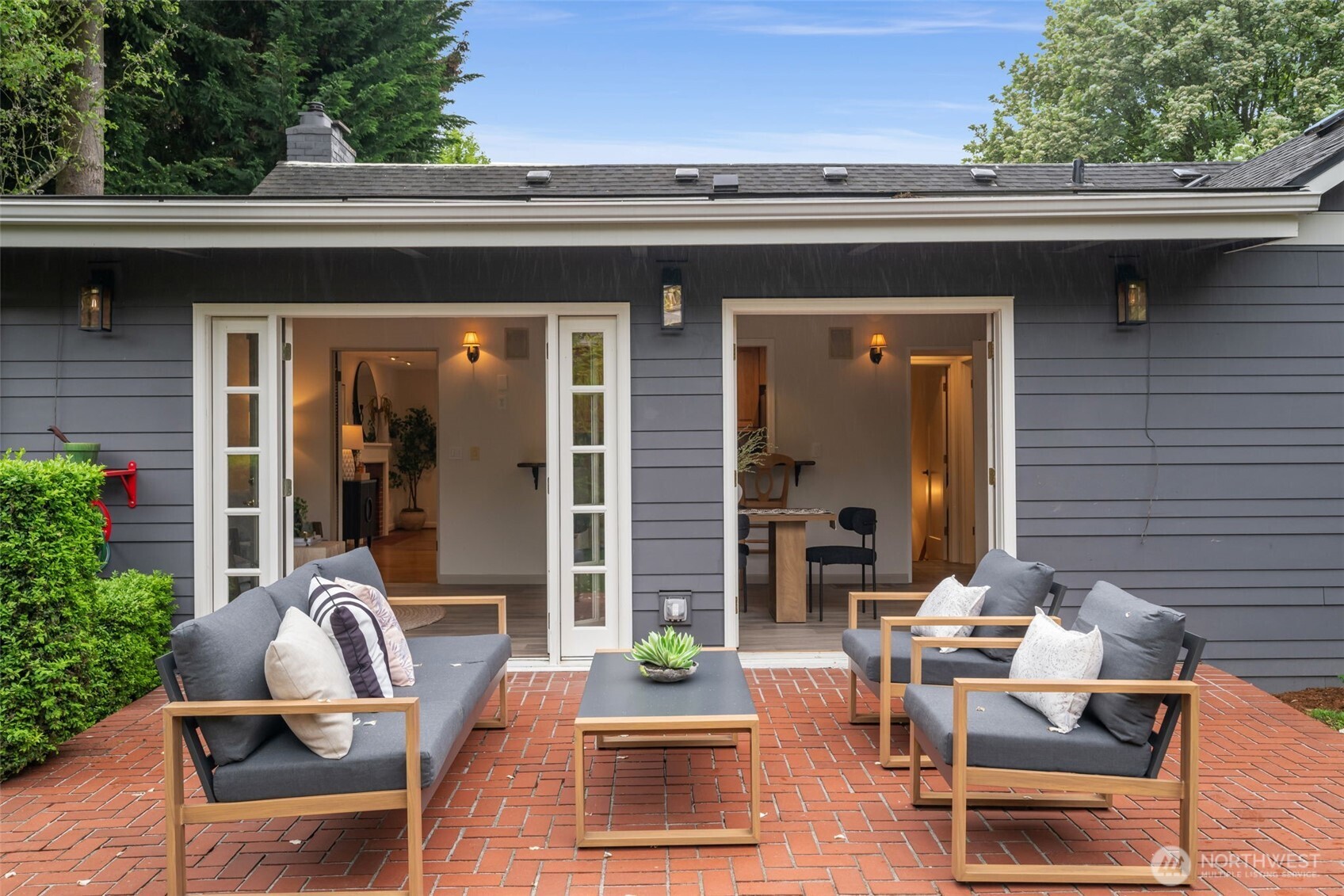4732 45th Avenue NE, Seattle, WA 98105
