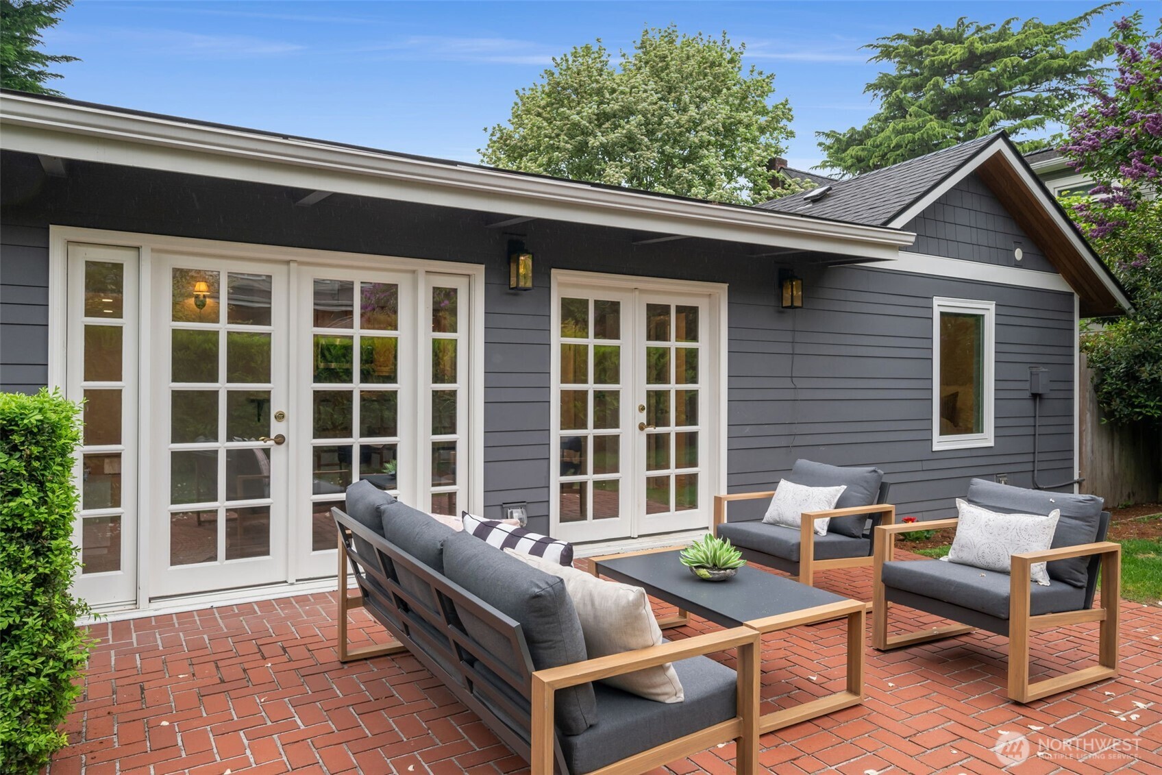4732 45th Avenue NE, Seattle, WA 98105