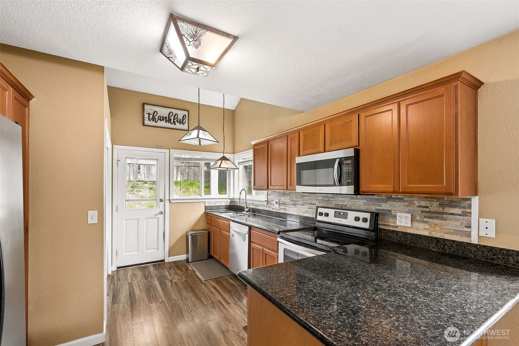 15905 91st Avenue Ct E, Puyallup, WA 98375