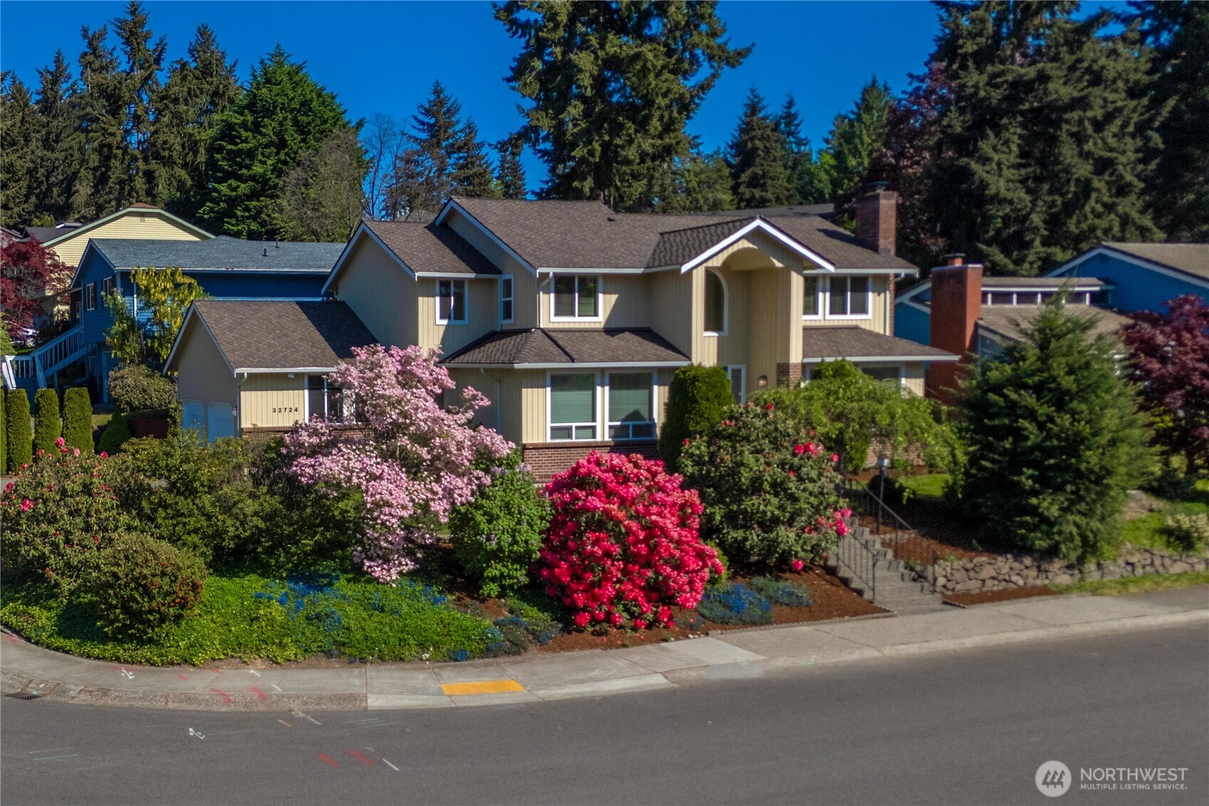32724 6th Avenue SW, Federal Way, WA 98023