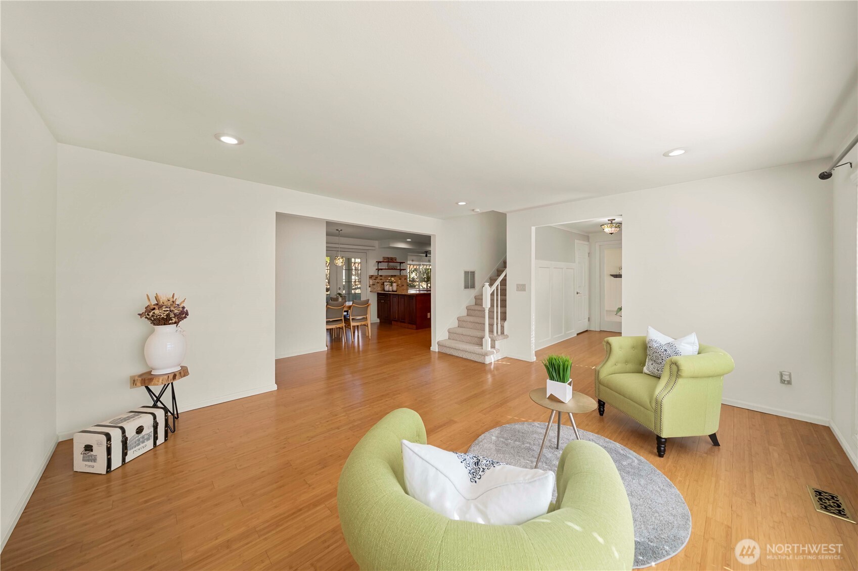 32724 6th Avenue SW, Federal Way, WA 98023