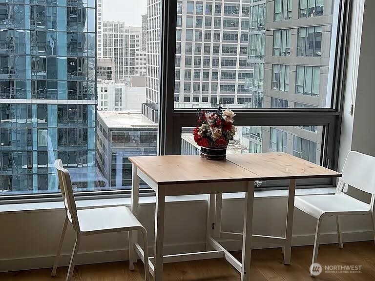 1808 Minor Avenue #2104, Seattle, WA 98101