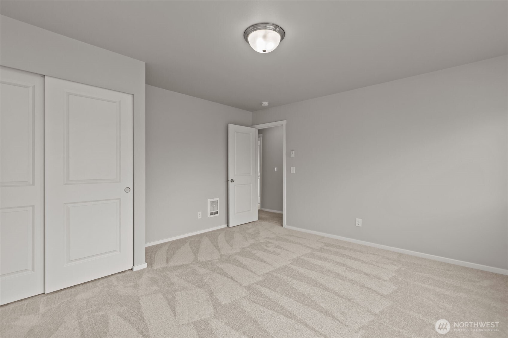5621 87th Avenue NE, Marysville, WA 98270