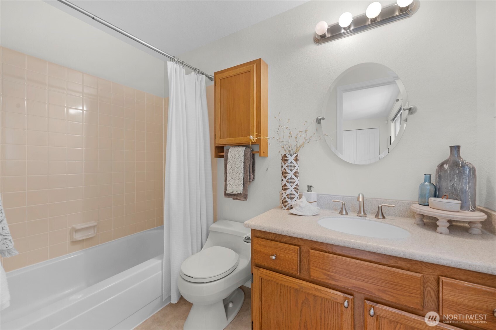 5513 104th Place SW, Mukilteo, WA 98275