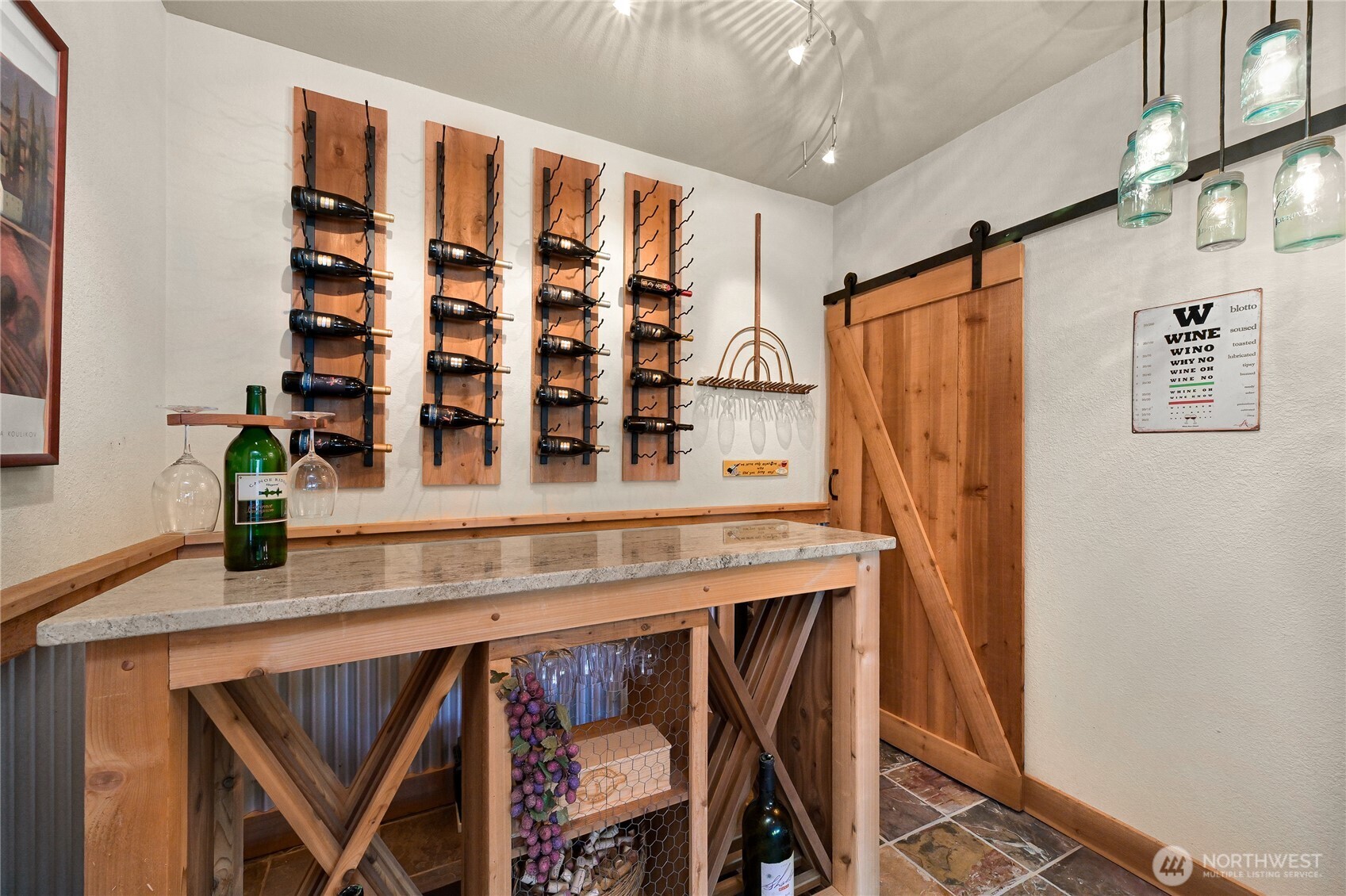 21 Strawberry Point Road , Bellingham, WA 98229