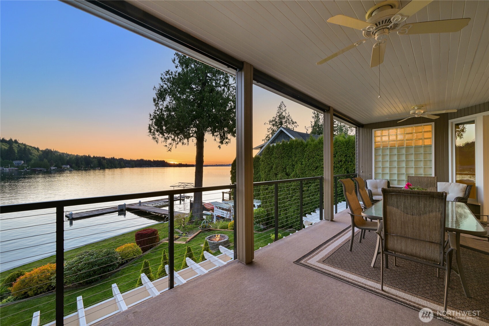 21 Strawberry Point Road , Bellingham, WA 98229