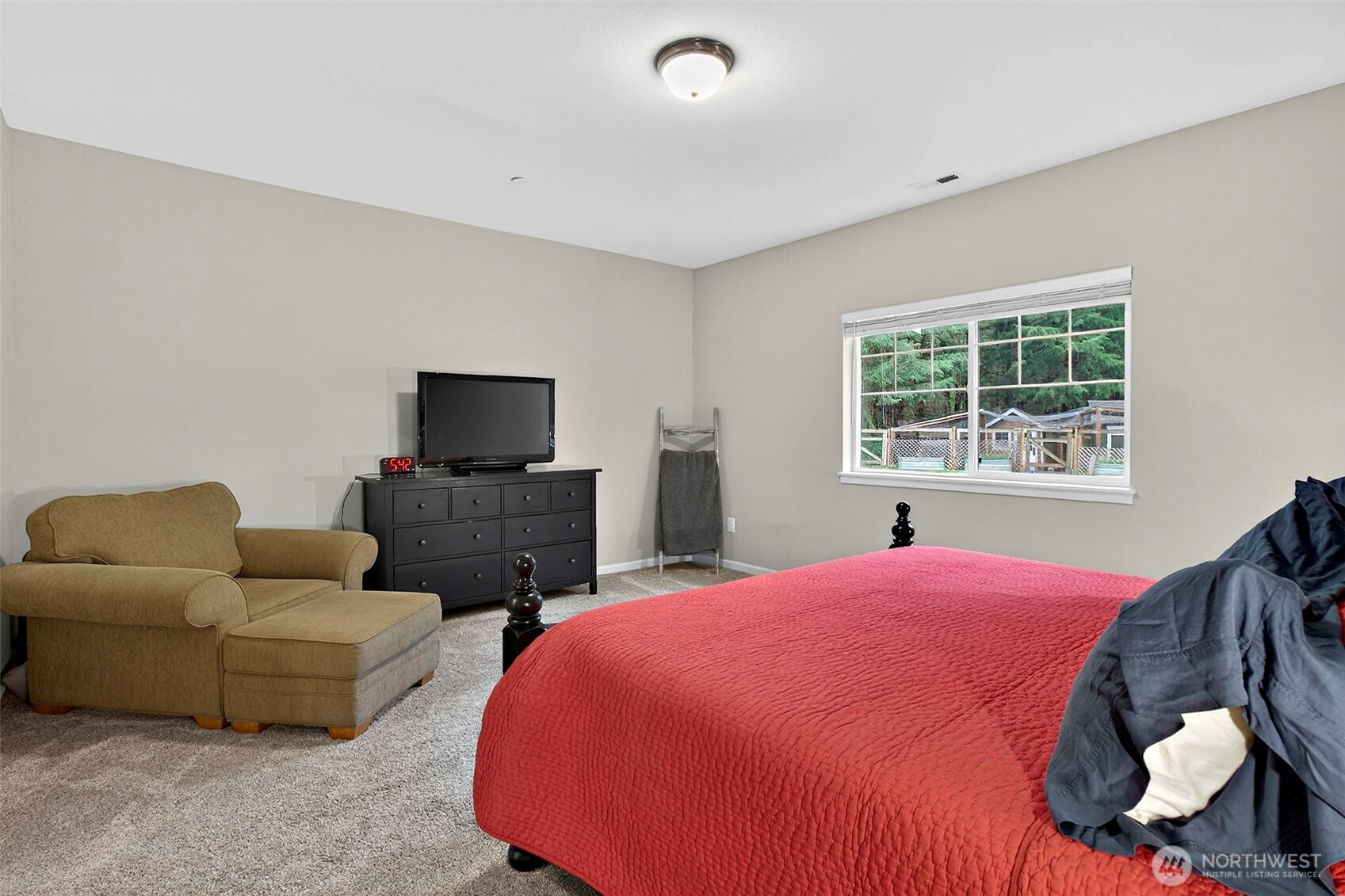35888 301st Place SE, Enumclaw, WA 98022