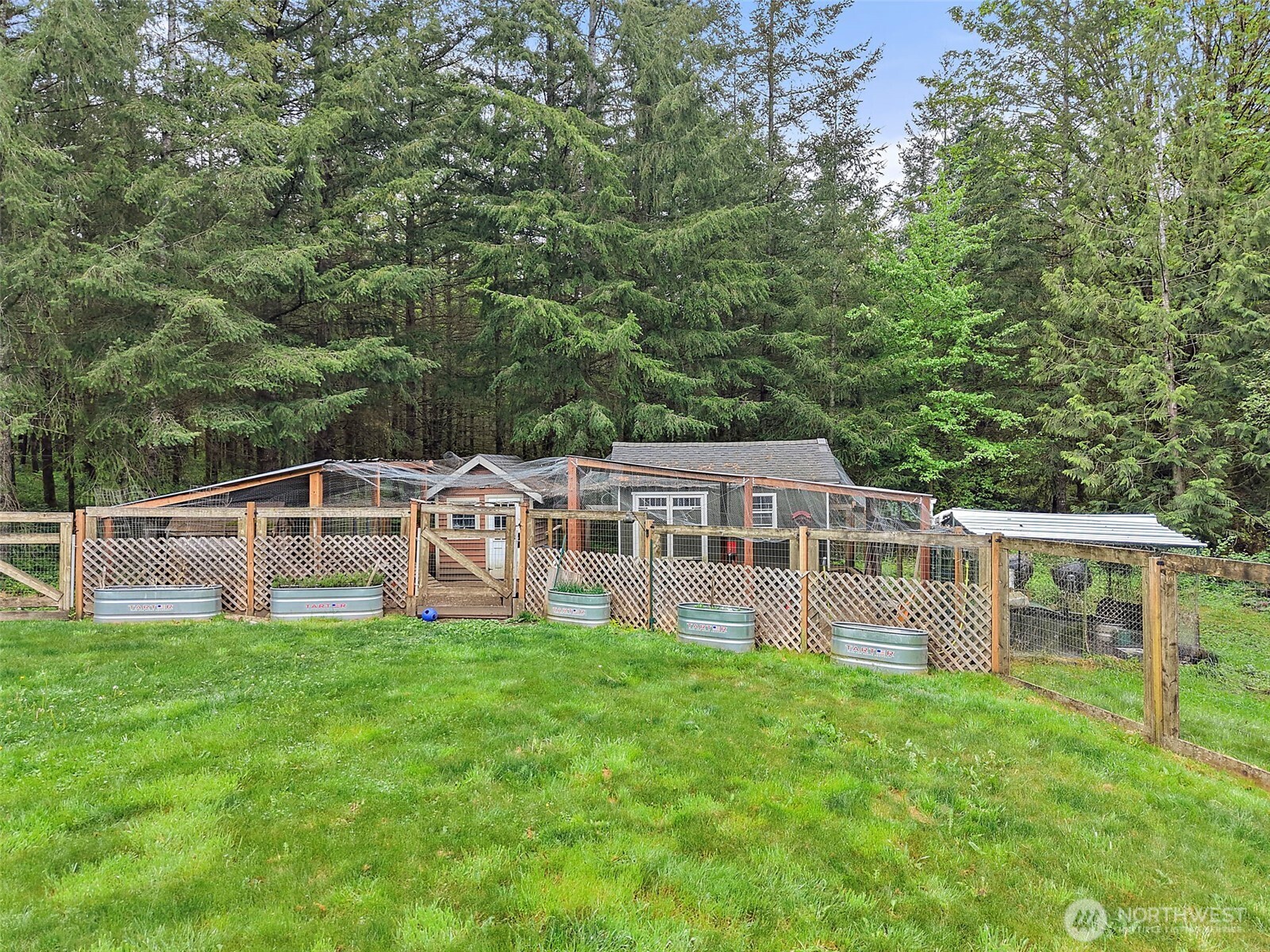 35888 301st Place SE, Enumclaw, WA 98022