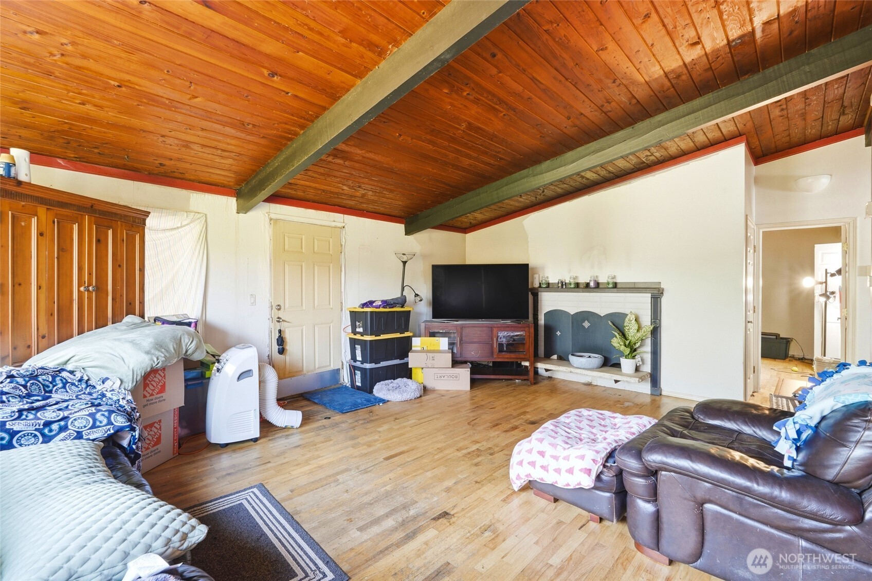 4207 225th Street SW, Mountlake Terrace, WA 98043