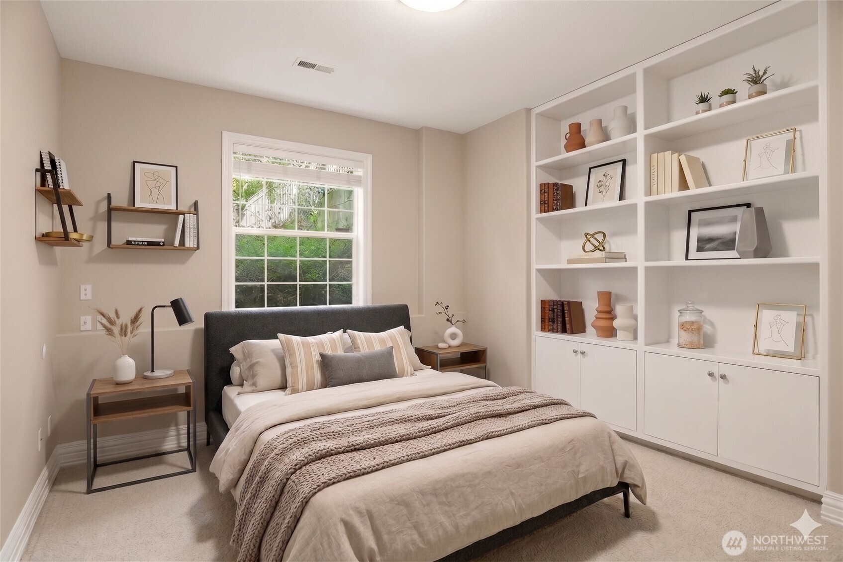 1611 E Heritage Lane , Spokane, WA 99208