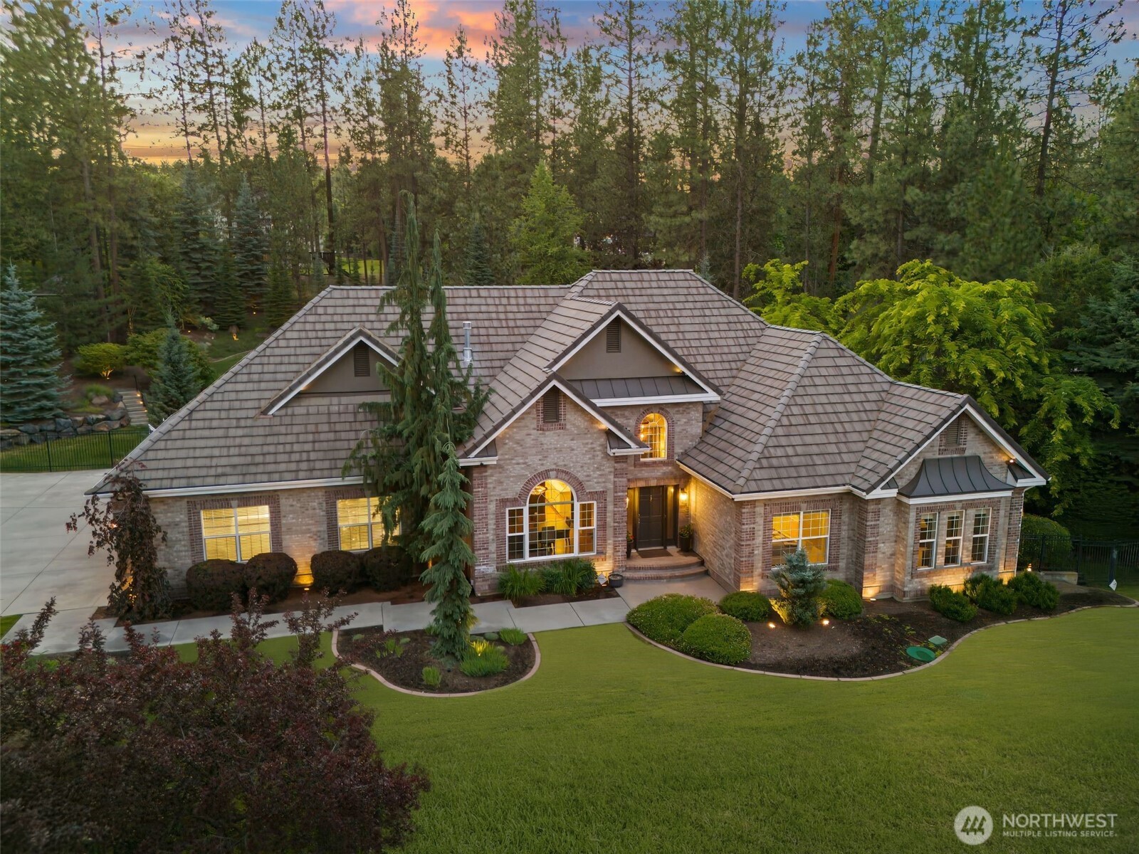 1611 E Heritage Lane , Spokane, WA 99208