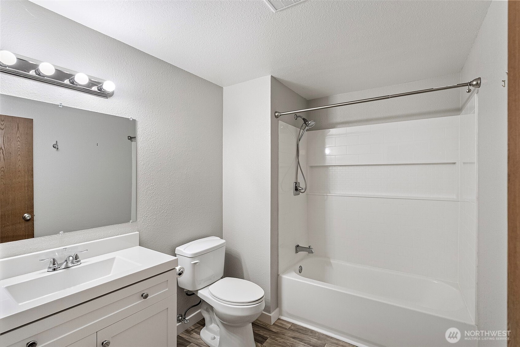 4404 68th Street Ct NW, Gig Harbor, WA 98335