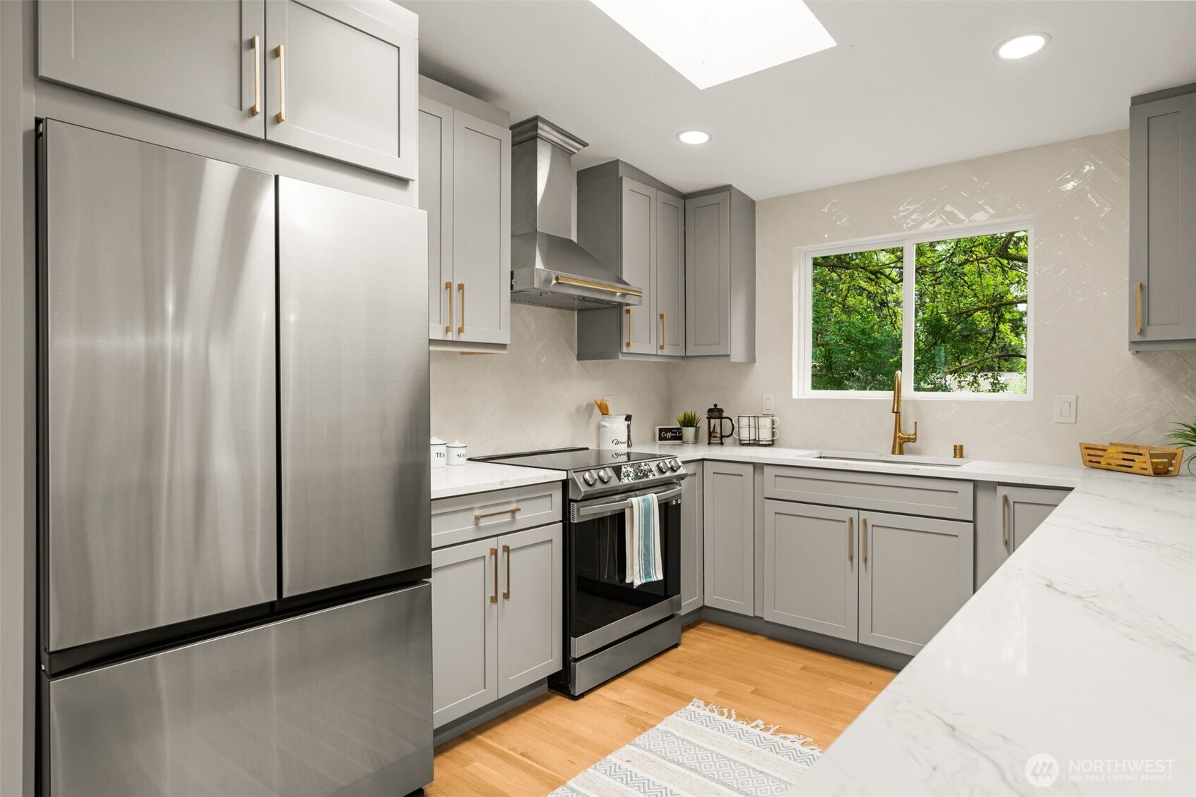 12569 37th Avenue NE, Seattle, WA 98125