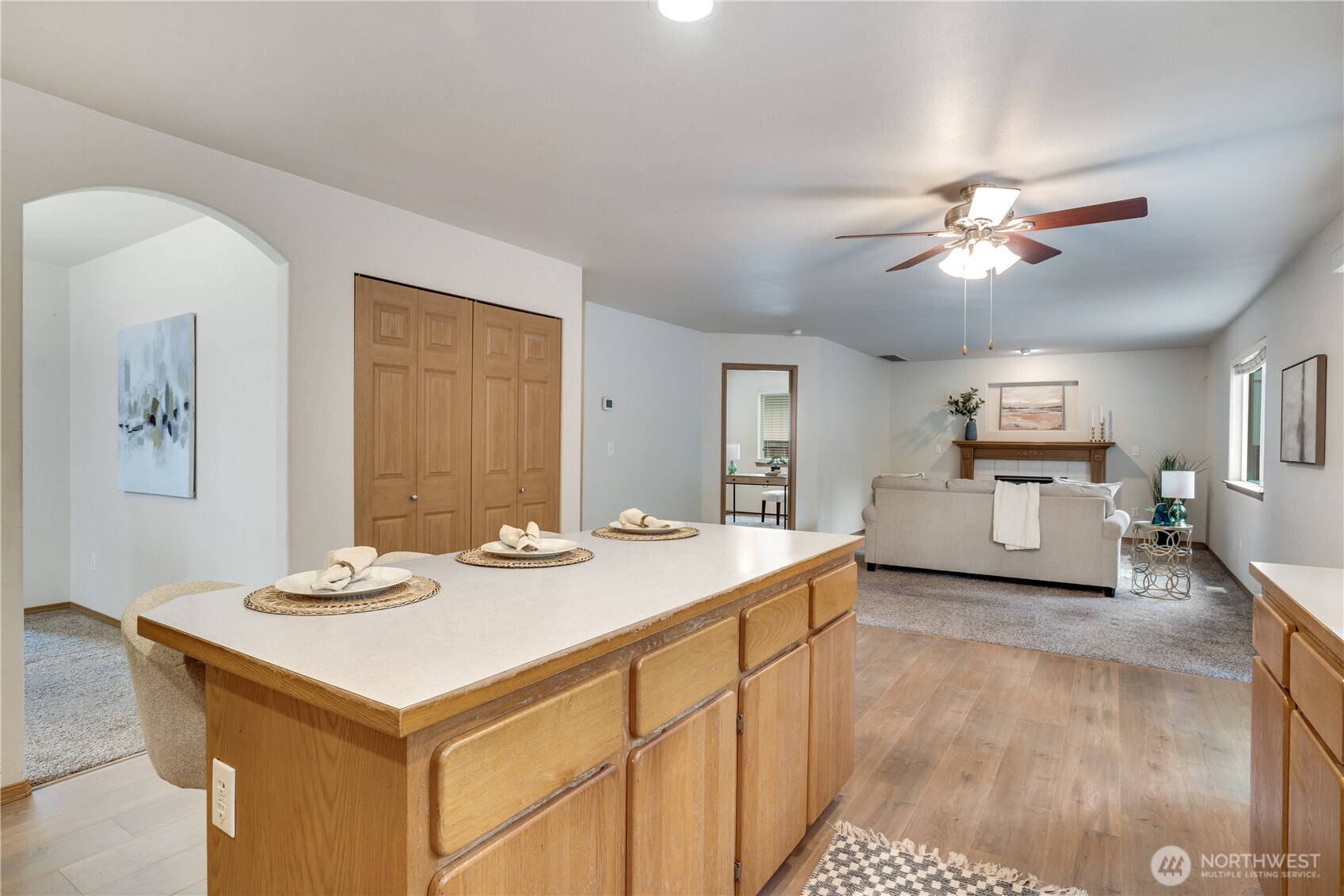 17317 94th Ave E , Puyallup, WA 98375