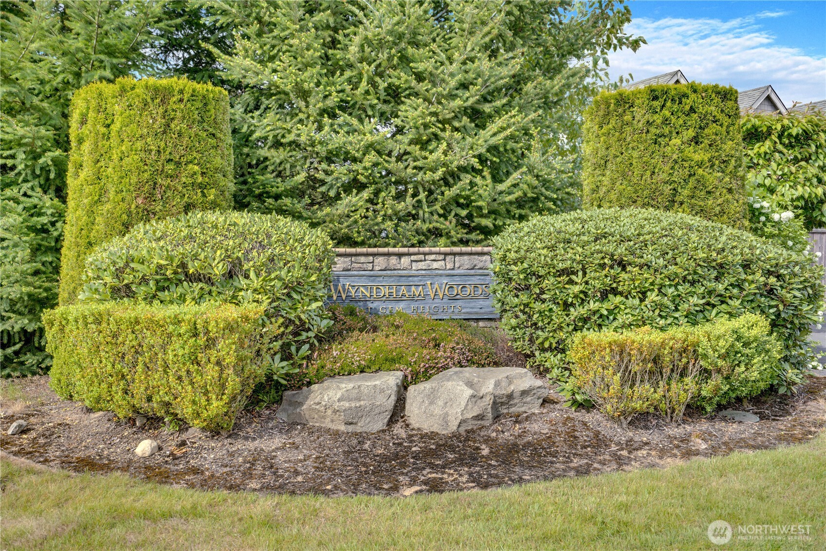 17317 94th Ave E , Puyallup, WA 98375