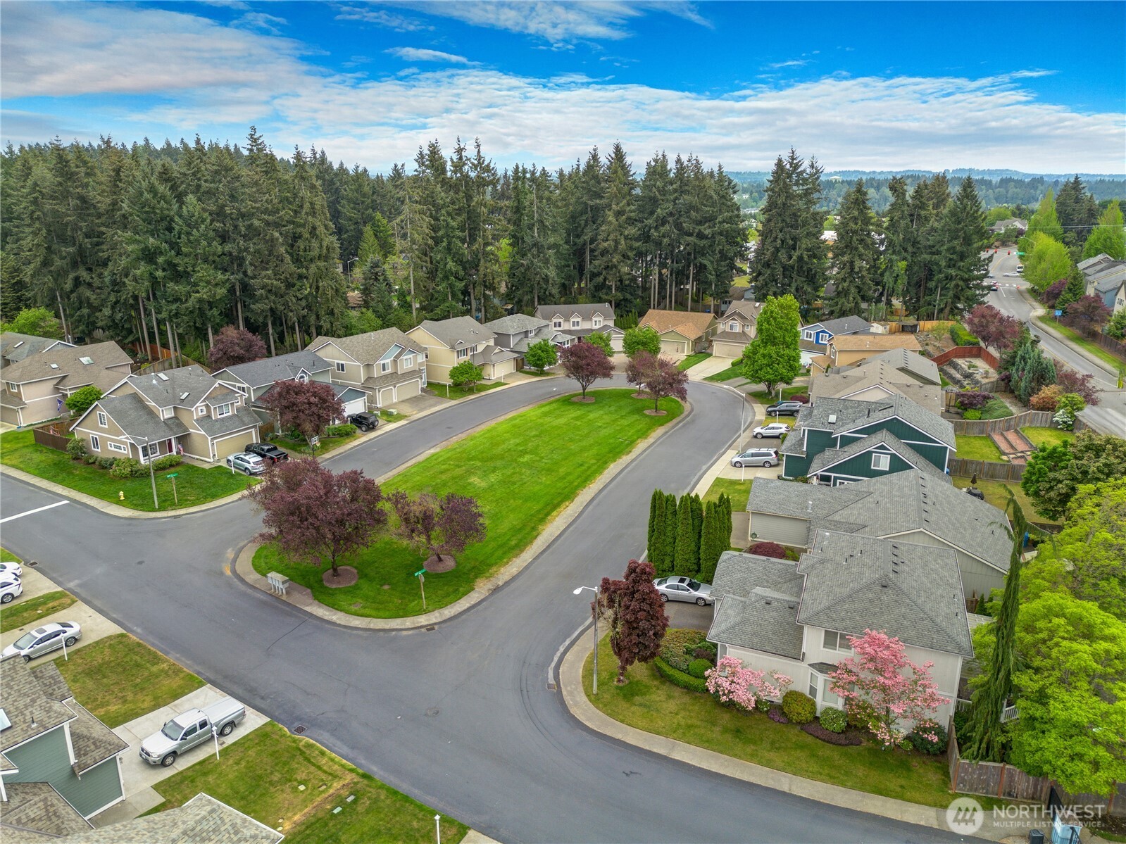 17317 94th Ave E , Puyallup, WA 98375