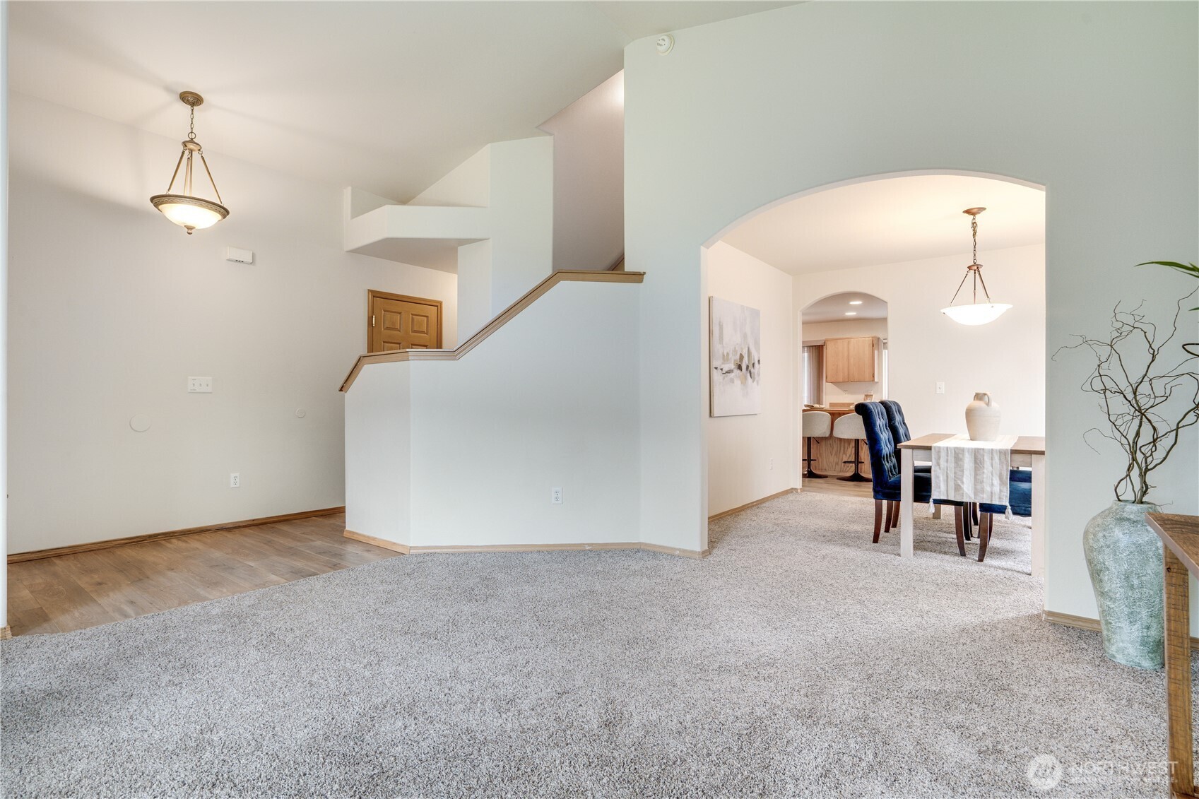 17317 94th Ave E , Puyallup, WA 98375