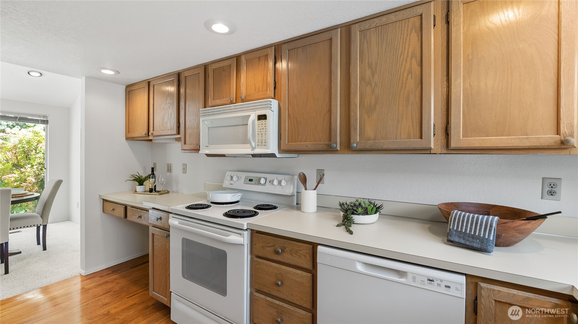 6614 113th Place SE, Bellevue, WA 98006