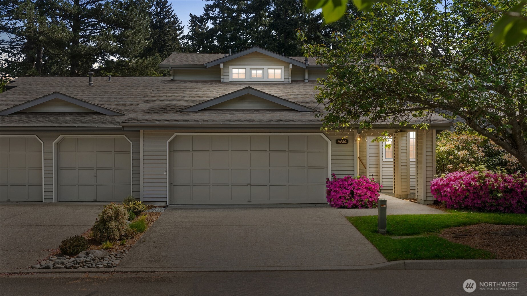 6614 113th Place SE, Bellevue, WA 98006