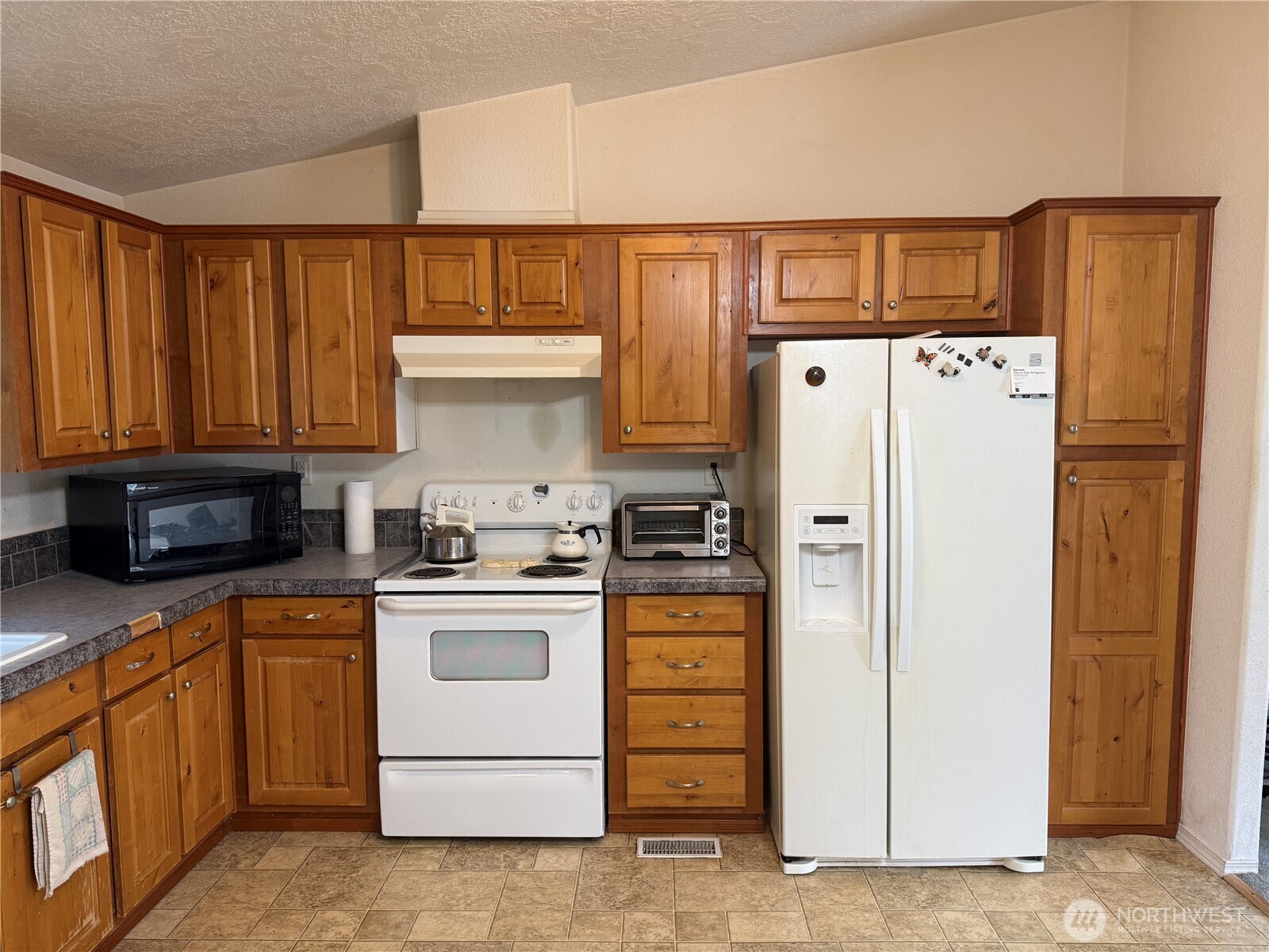 1410 304th Place , Ocean Park, WA 98640