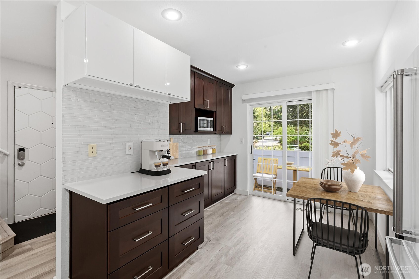 601 12th Avenue NW #D4, Issaquah, WA 98027