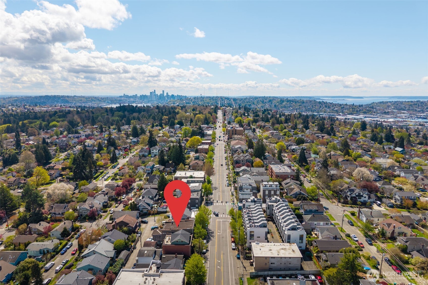 6512 Phinney Avenue N, Seattle, WA 98103