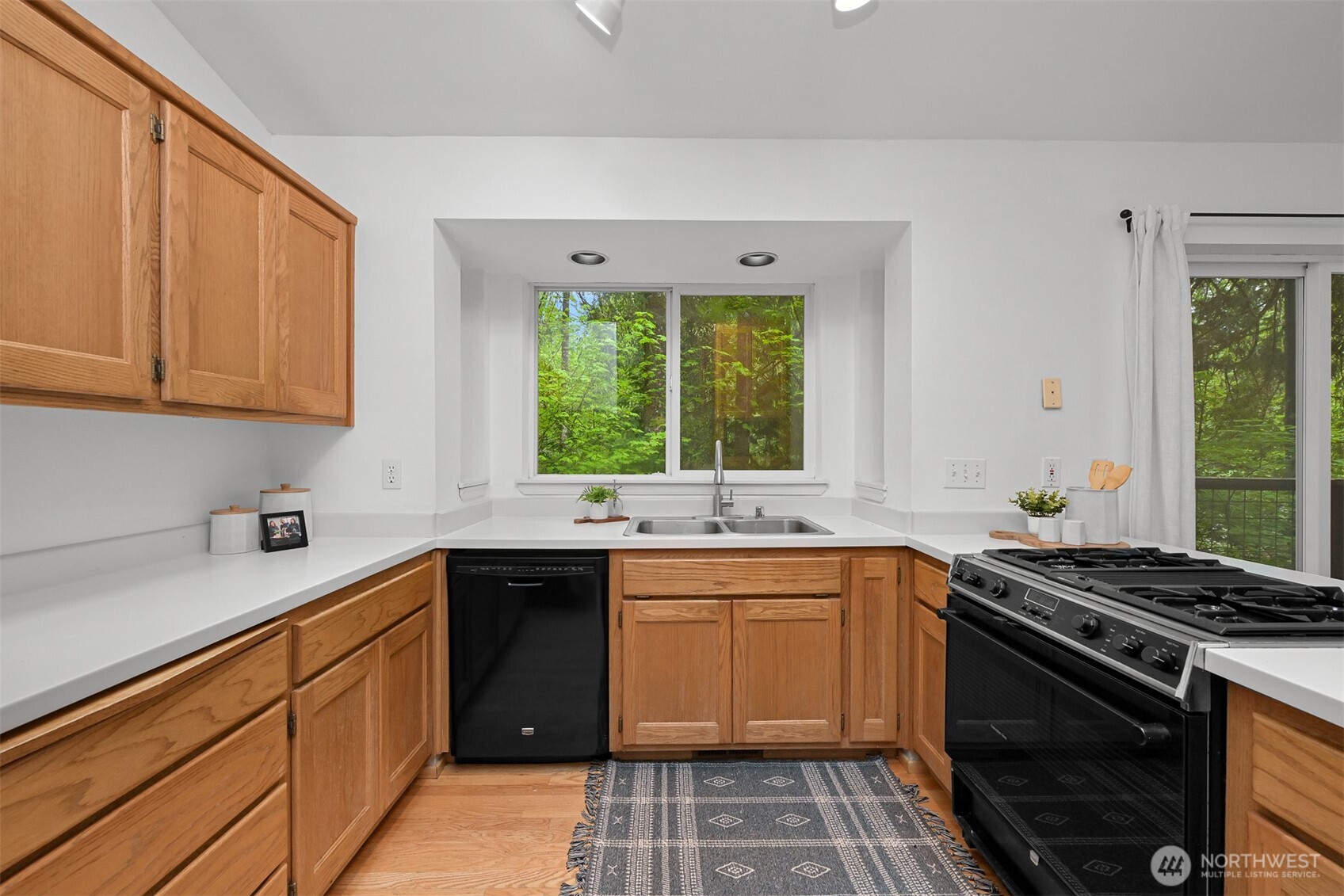 5 Horseshoe Circle , Bellingham, WA 98229