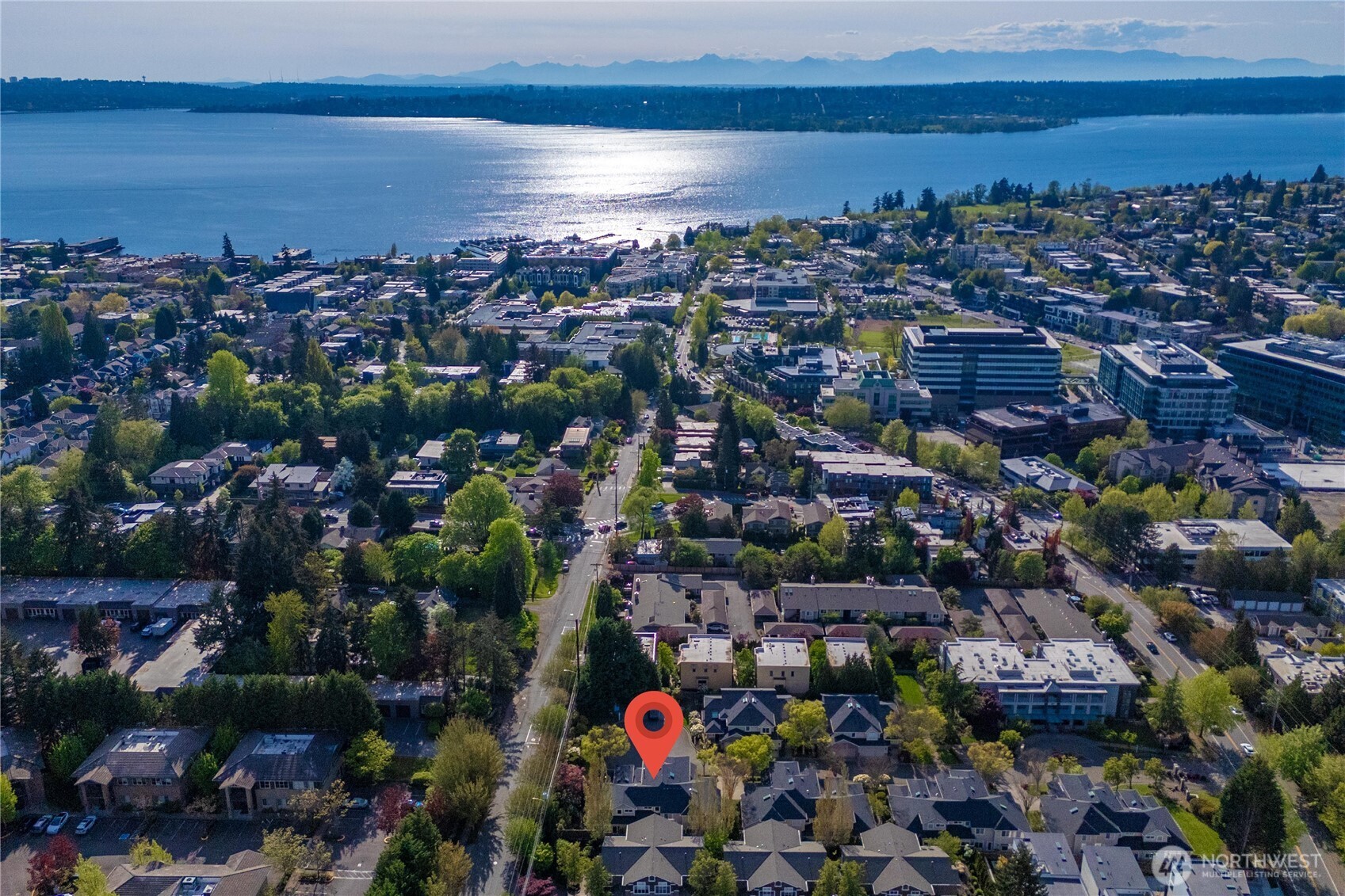 102 8th Lane #102, Kirkland, WA 98033
