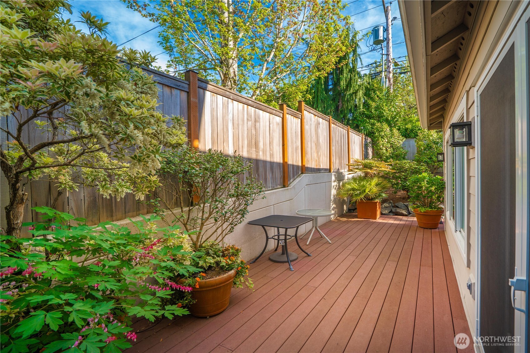 102 8th Lane #102, Kirkland, WA 98033