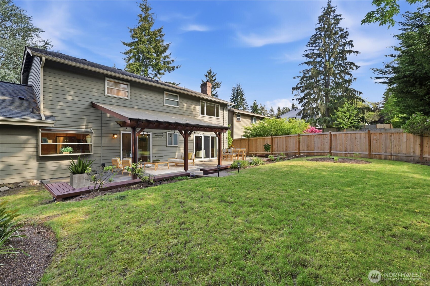 4423 156th Place SE, Bellevue, WA 98006
