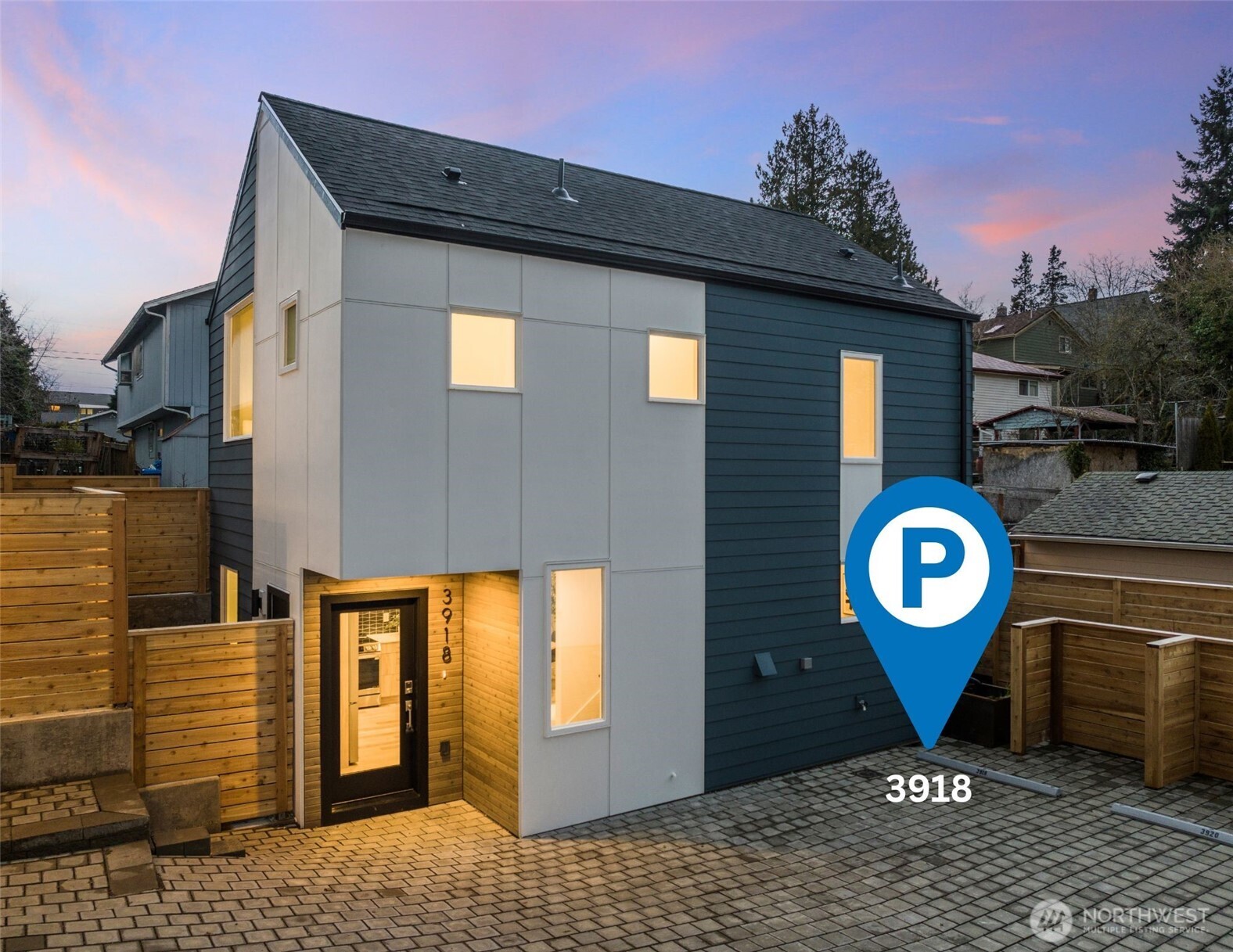 3918 S Juneau Street , Seattle, WA 98118