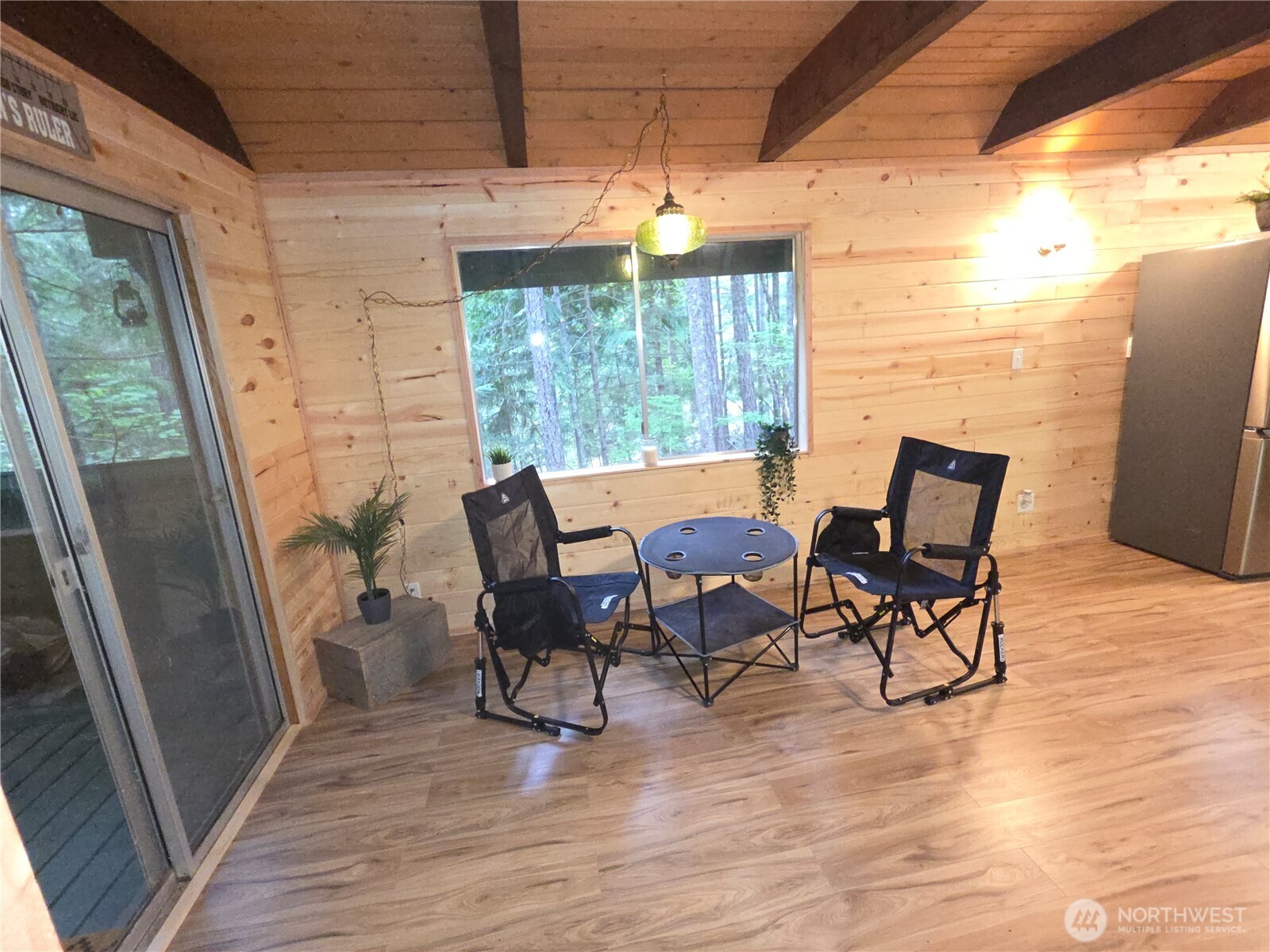 41 N Mt Rose Avenue , Hoodsport, WA 98548