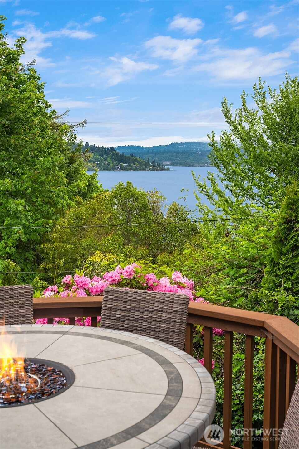 9823 Arrowsmith Avenue S, Seattle, WA 98118